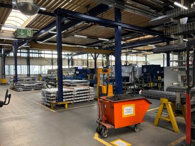 1992 DEMAG EKPK overhead travelling crane 2to, incl. steel construction