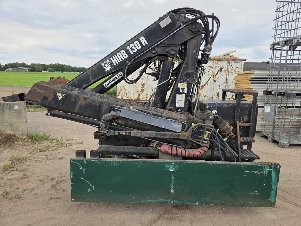 Hiab 130 R stone crane