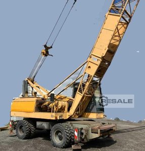 Lattice jib cranes SENNEBOGEN S1225 M
