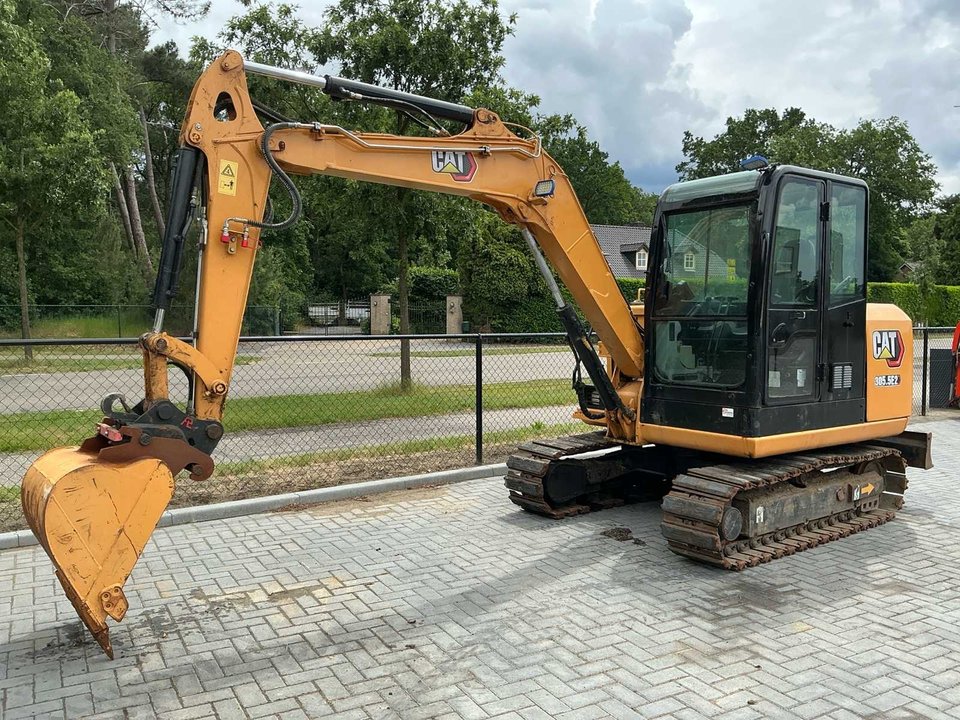 2016 Caterpillar 305.5E2 Crawler Excavator