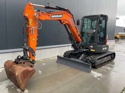 2022 Doosan DX50Z-7 - Crawler Excavator