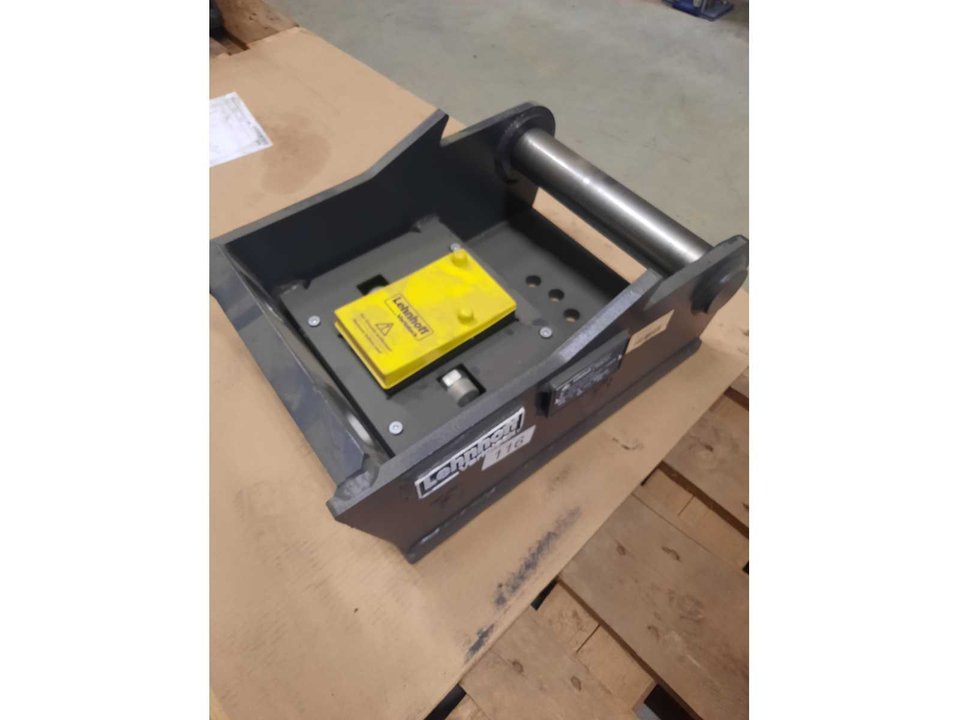 LEHNHOFF VL80 Excavator Attachment / Screw Adapter Fully Hydraulic