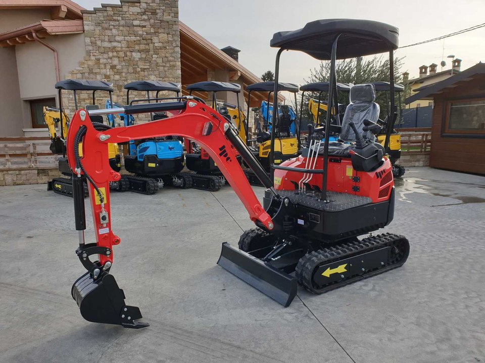 JPC HT18 Mini Excavator (Kubota Engine)