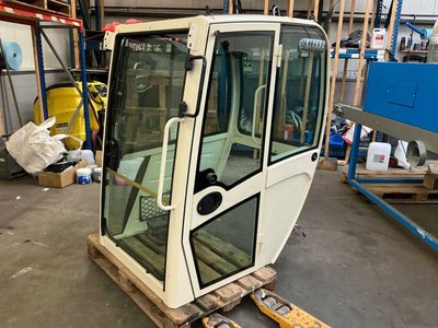 Terex/ ONK TC 25 Mini Excavator Cab