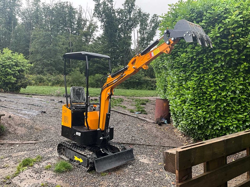 2024 DPC Mini Crawler Excavator HT10H Mini Excavator