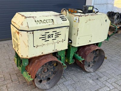 Wacker RT vibratory roller