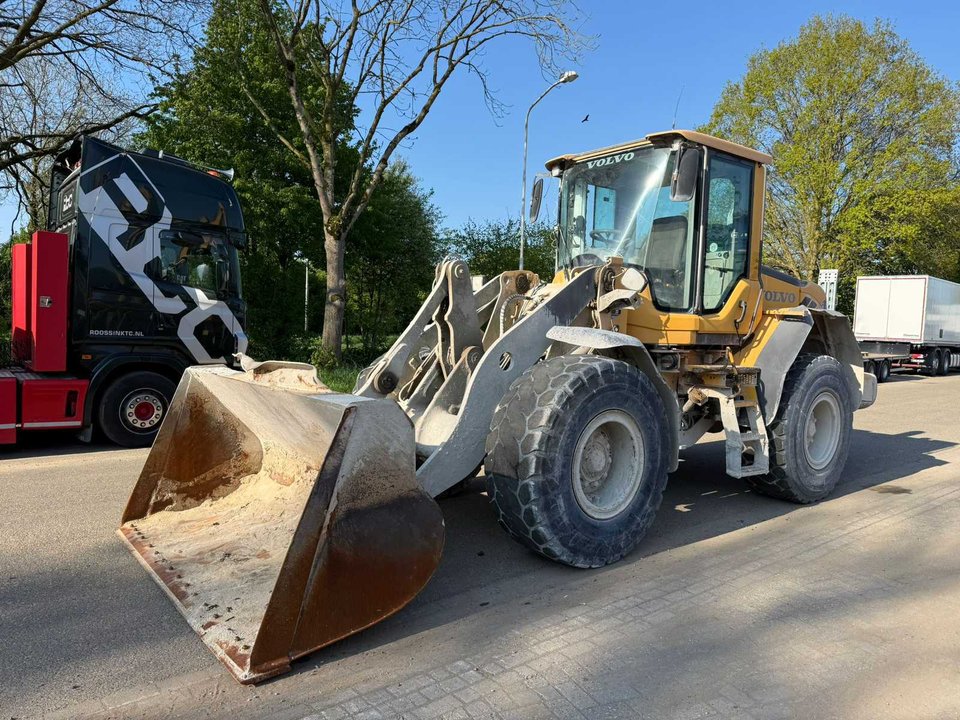 2012 Volvo L60F Shovel Wheel Loader