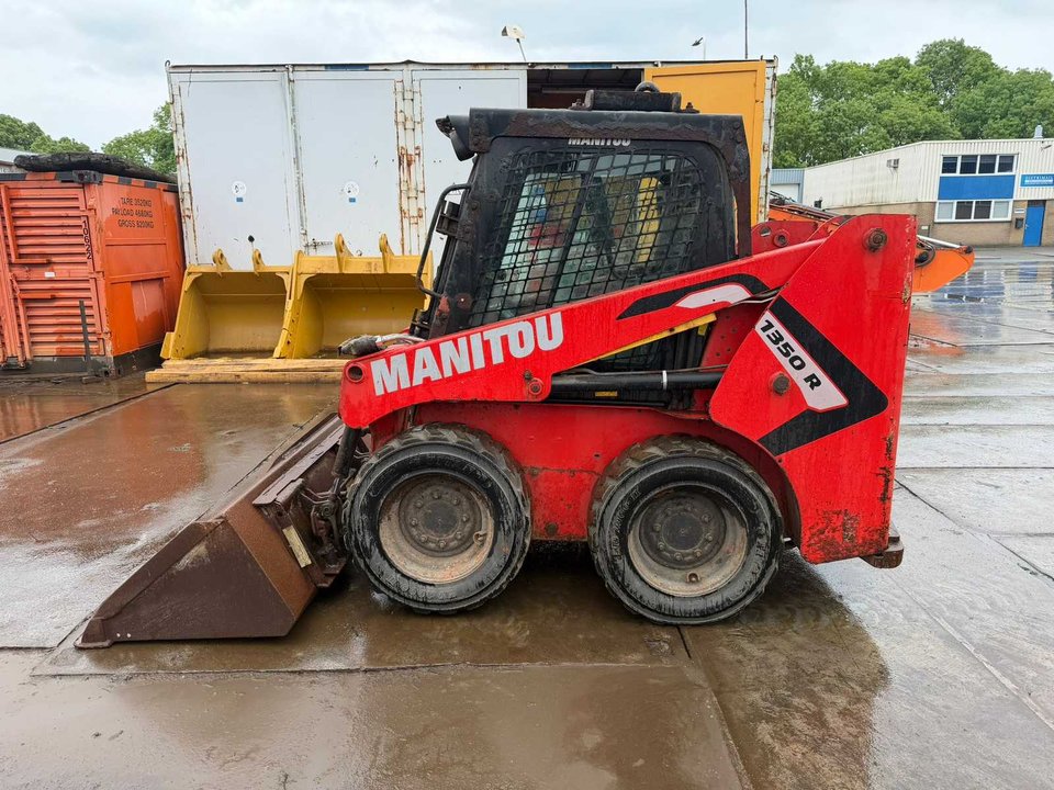 2020 Manitou 1350R Compact Skid Steer Loader