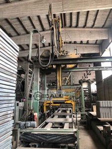Equipment for concrete stones HENKE VARIANT Brick Manufacturing Plant