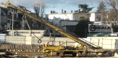 Equipment for concrete stones