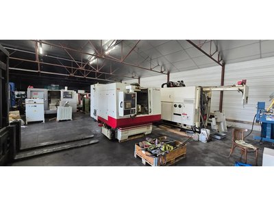 Studer - S32 – Universelle CNC-Zylinderschleifmaschine mit hydrostatischen Führungen, drehbarem Kopf und Fanuc-Numerisch