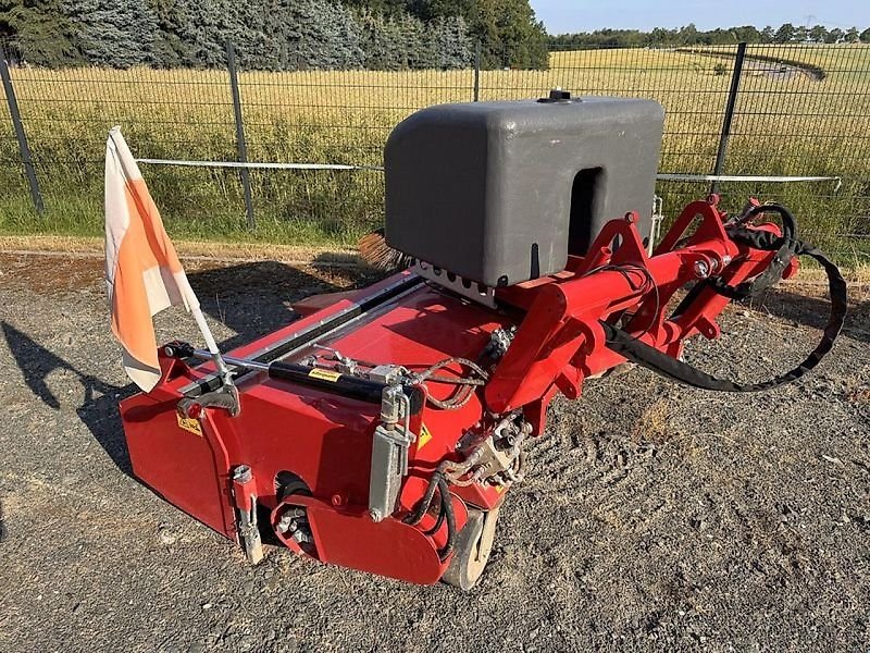 Dücker FKM 2400