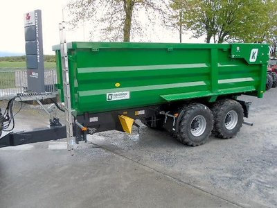 Kröger MUK 303 SE