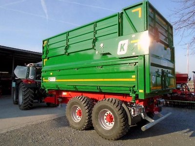 Kröger MUK303