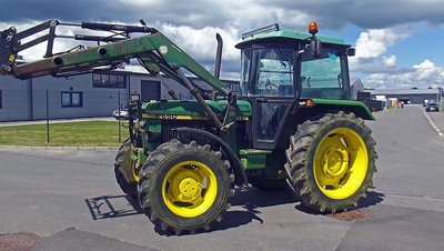 John Deere 2650+ Frontlader