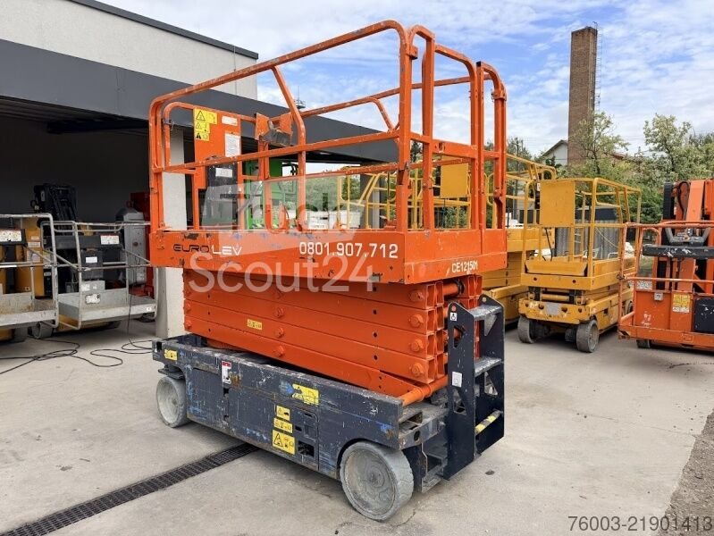 Scherenarbeitsbühne Genie GS3246 - 11,75 m, electric gebraucht