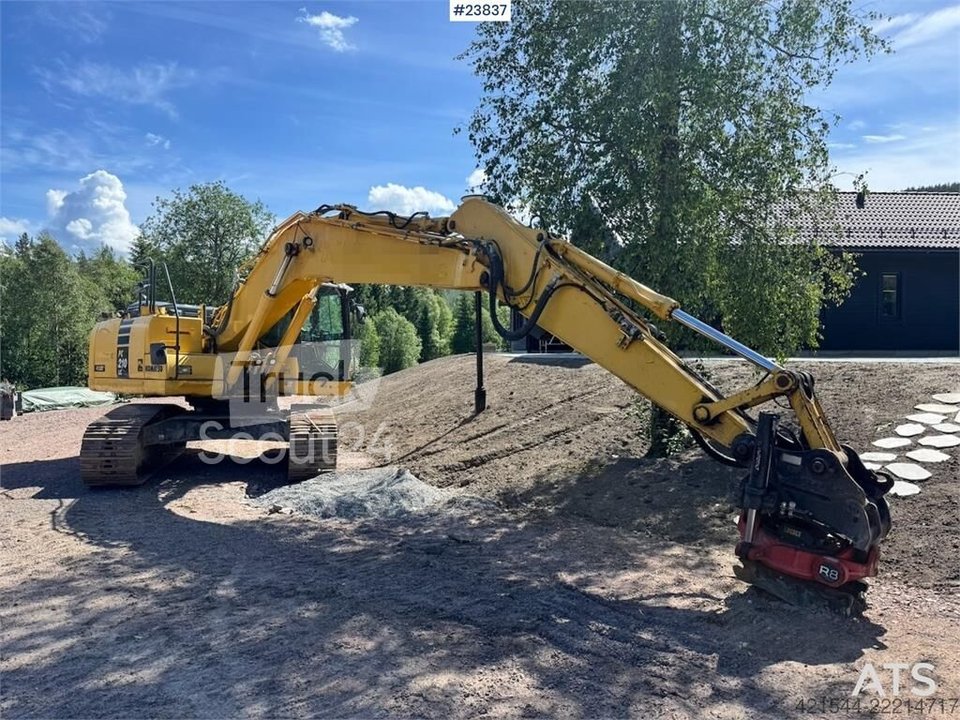 Raupenbagger Komatsu PC210LC Excavator with 2020 Rototilt and 2 Buckets gebraucht
