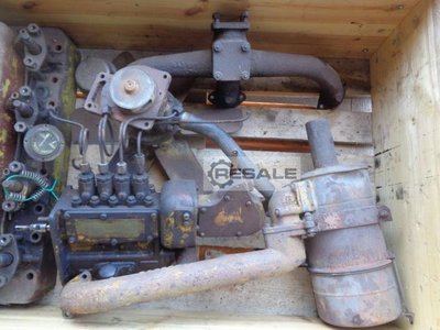 Engines CATERPILLAR D4
