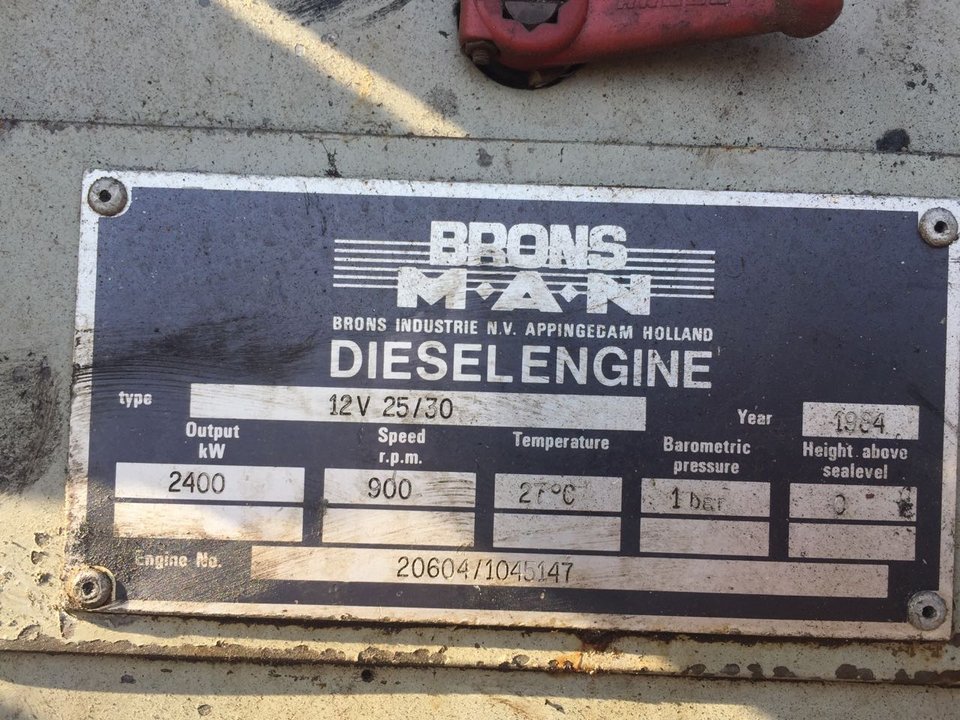 COMPLETE ENGINE MAN BRONS 12V 25/30