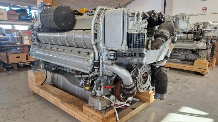 Diesel engines MTU 16V2000M72