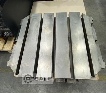 Clamping Plates MAKINO A77 / 81