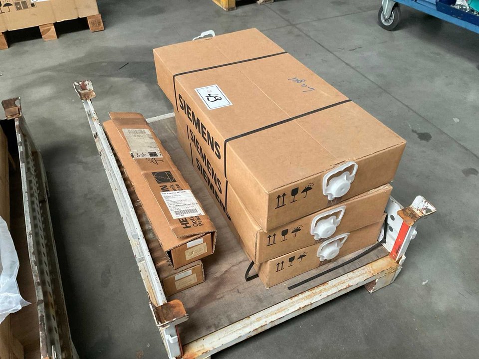 SIEMENS/ HEIDENHAIN Mixed Lot Linear Motor and Length Measuring Device