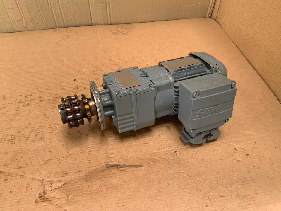 SEW-Eurodrive RF17 DRS71S4/ASB8/TF Electric Motor with Gearbox
