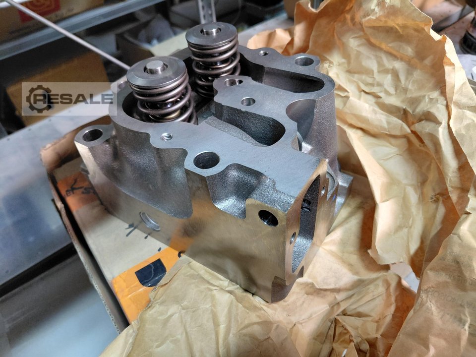 Gas engines M.A.N. cylinder head 51.03101.6923
