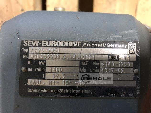 Gear motors SEW EURODRIVE DFV 160 M-4