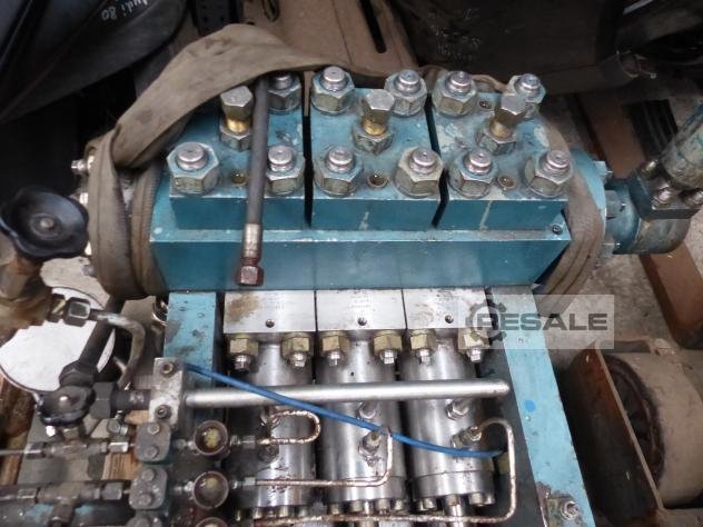 Gear motors URACA KD-624-V SO