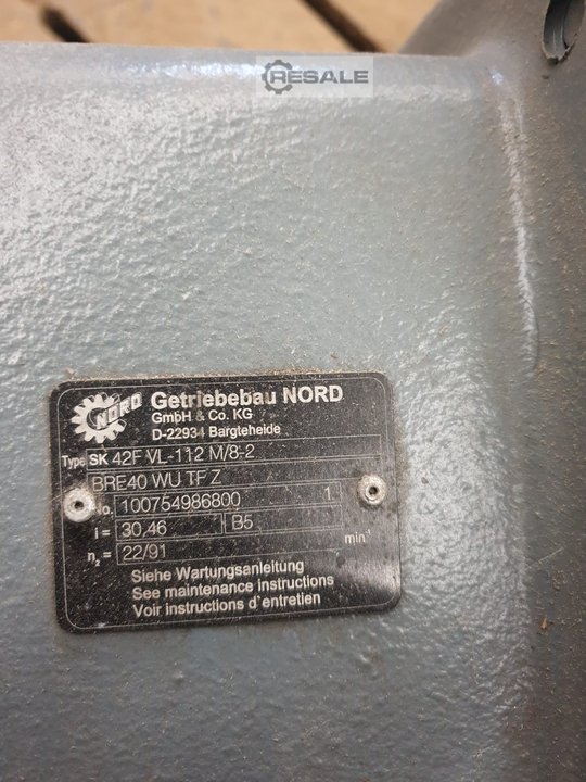 Three-phase synchronous motors NORD DRIVESYSTEM SK 112m/8bre40wutfz