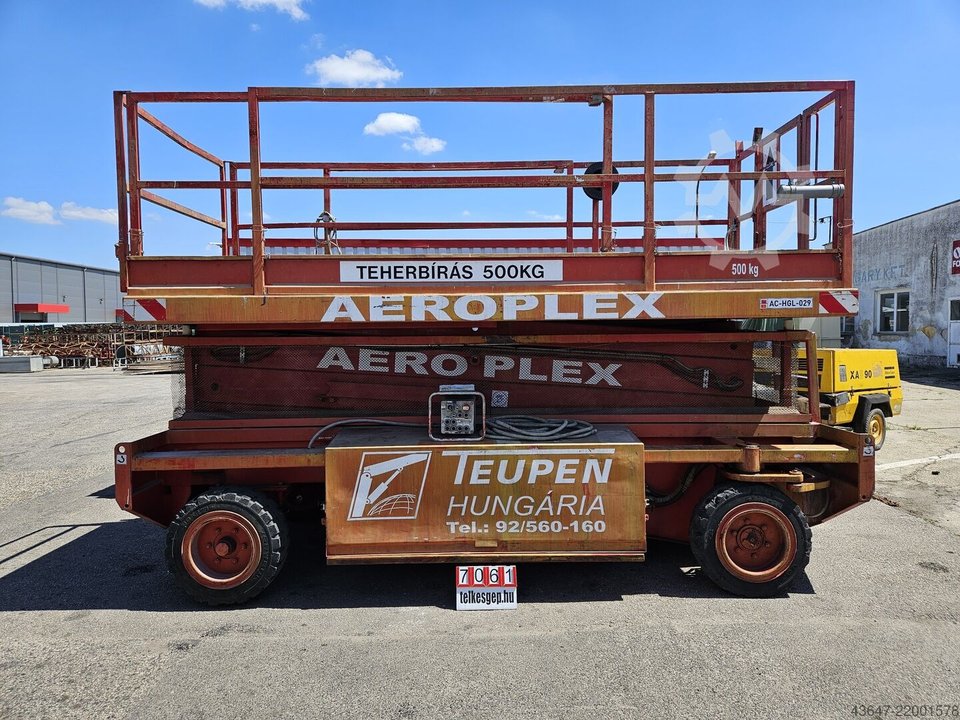 Holland Lift HL Q 135 EL 18