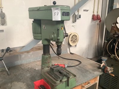 KI – Werkbankbohrmaschine