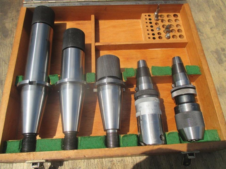 Wohlhaupter Ausdrehwerkzeug FD 3 SK40 S20x2 - Deckel Fräsmaschine