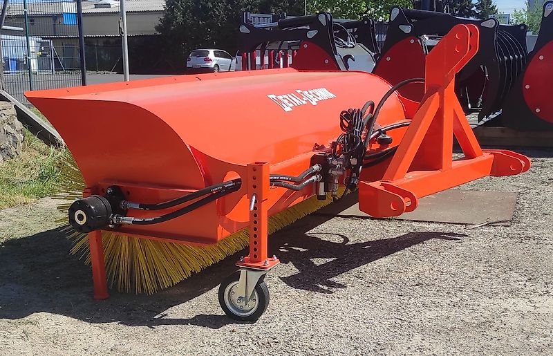 Kehrmaschine 2.0 m – 3-Punktaufnahme Kat. 2 – sofort verfügbar