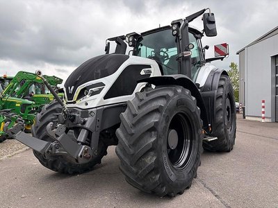 Valtra Q305