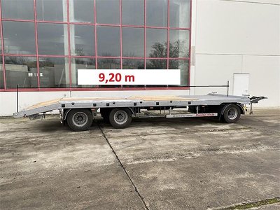 Möslein T 3-P9,2 OR 3 Achs Tieflader gerader Ladefläche 9