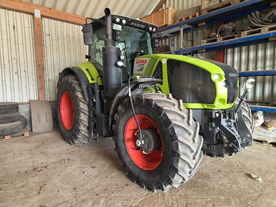 Claas Axion 920