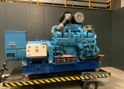 Diesel generators CUMMINS KTA-38-G1