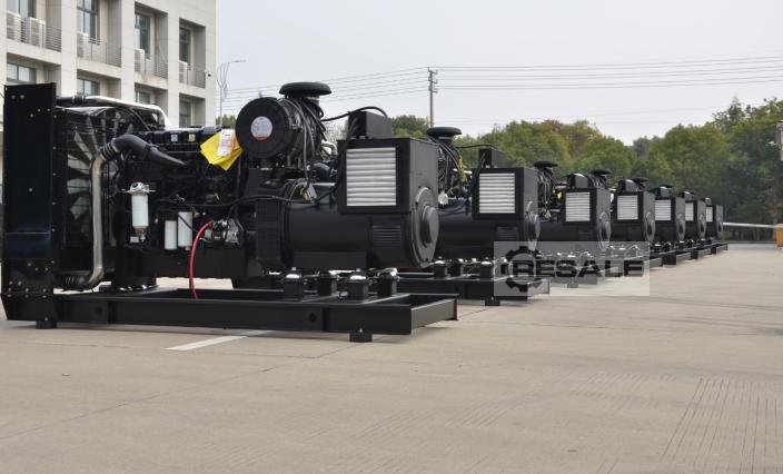 Diesel generators CUMMINS 1375kVA/1100kW Diesel