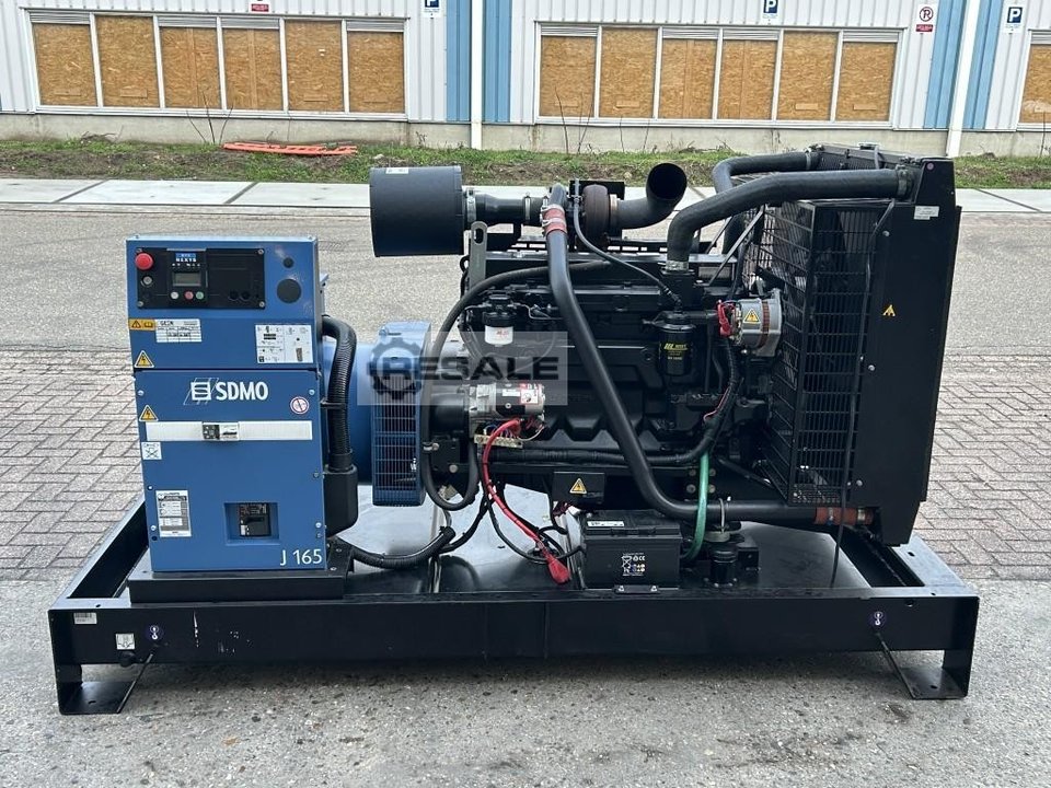 Emergency current aggregates SDMO J165