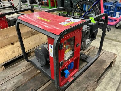 Emergency power generator