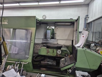 Fräsmaschine DECKEL FP5CC Mit Rundtisch