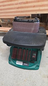 Holzkraft Oszillierende Spindel- & Bandschleifmaschine, NP 299 €