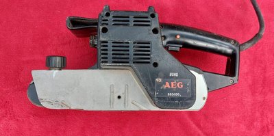 Schleifmaschine Bandschleifmaschine AEG BBS 100 + Schleifbänder
