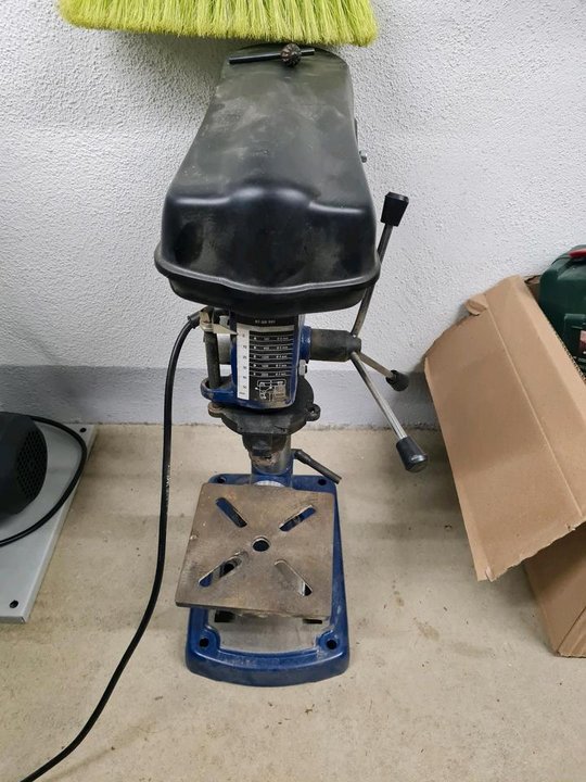 Tischbohrmaschine