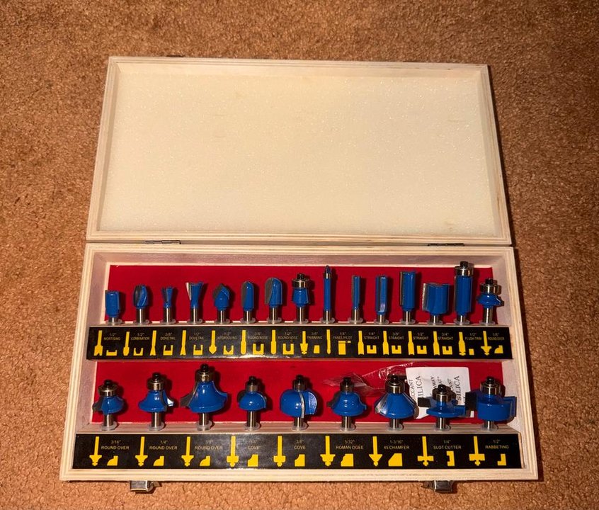 24 Teiliges Fräse Set Neu!!!!