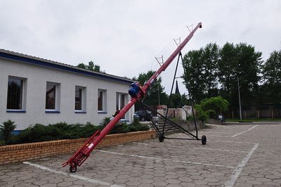 MD MD POM Überladeschnecke T 447 Elektro