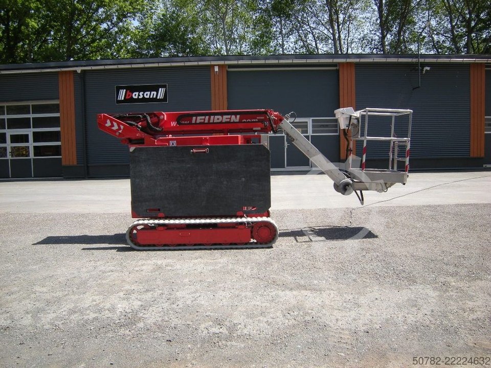 Teupen LEO 12