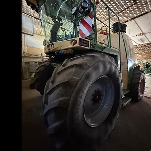 Krone Big X 700